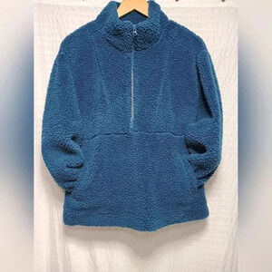 Ugg Koolaburra 1/4 zip Sherpa Pull over. Size M